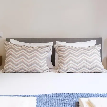 Art Deco 21 Luxury 2br Downtown Metro Ac *