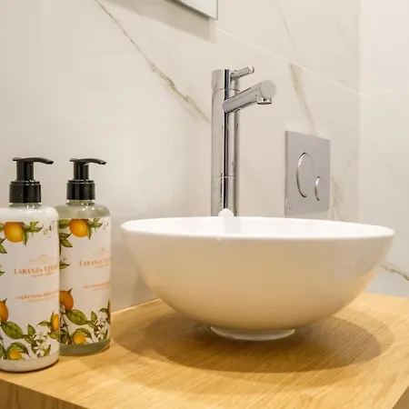 Art Deco 21 Luxury 2br Downtown Metro Ac *