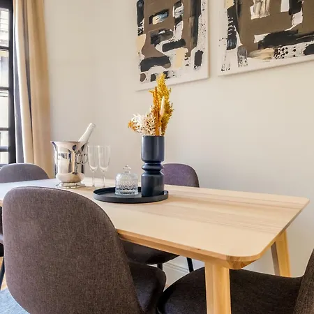 Art Deco 21 Luxury 2br Downtown Metro Ac Διαμέρισμα Πόρτο