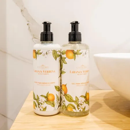 Art Deco 21 Luxury 2br Downtown Metro Ac * 포르투