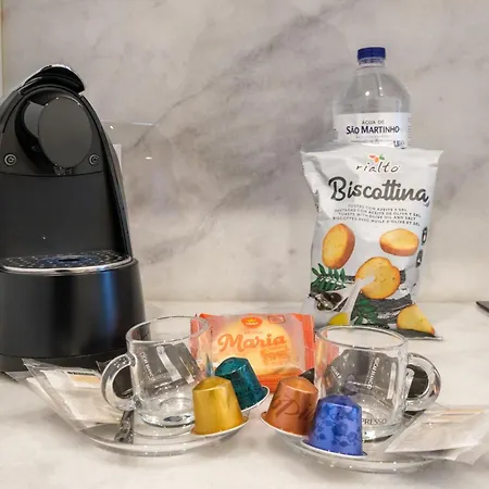 아파트 Art Deco 21 Luxury 2br Downtown Metro Ac 포르투