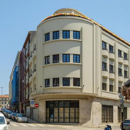 아파트 Art Deco 21 Luxury 2br Downtown Metro Ac 포르투